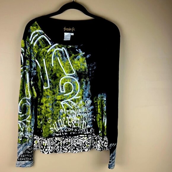 fresh  fx long sleeved green/black graphic jersey knit top size small - Picture 3 of 10